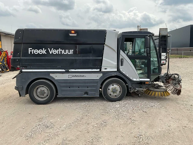 2018 johnston c401 veegmachines - afbeelding 13 van  18