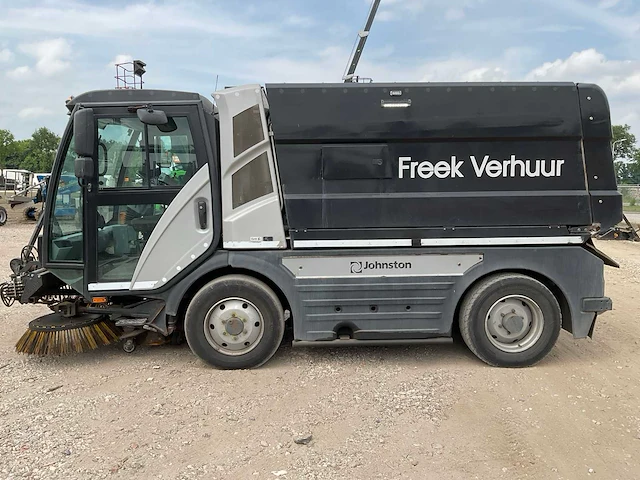 2018 johnston c401 veegmachines - afbeelding 17 van  18