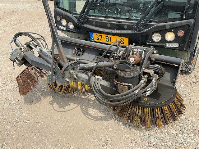 2018 johnston c401 veegmachines - afbeelding 18 van  18
