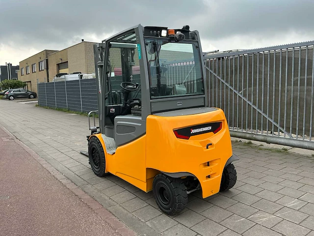 2018 jungheinrich efg 535k vorkheftruck - afbeelding 31 van  34