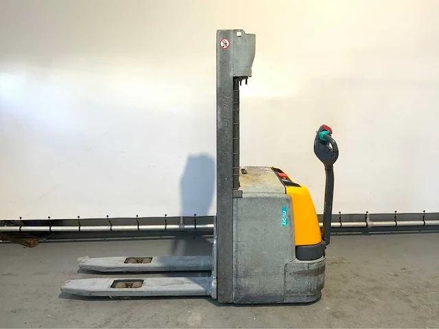 2018 jungheinrich ejc 212 stapelaar gegalvaniseerde beplating - afbeelding 10 van  17