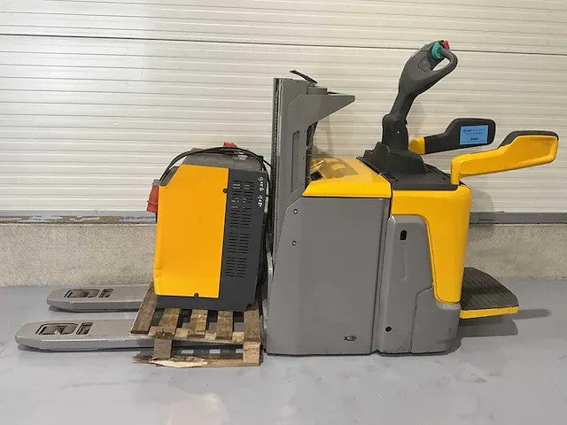 2018 jungheinrich erd 220 sn stapelaar - afbeelding 8 van  17