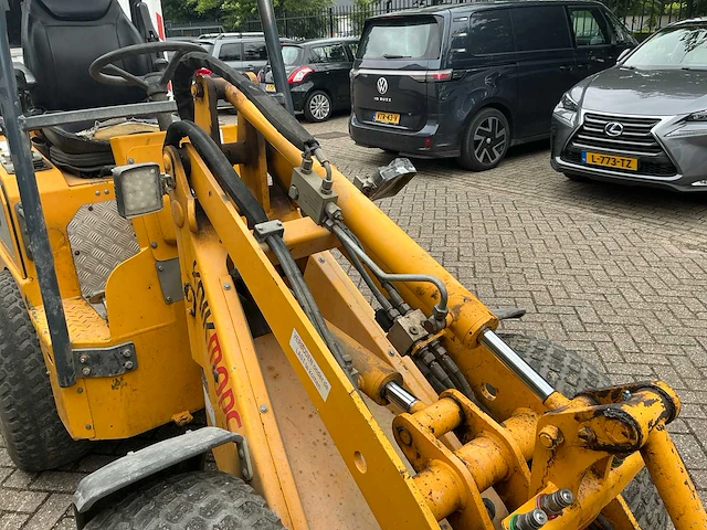 2018 knikmops 130 minishovel - afbeelding 5 van  31
