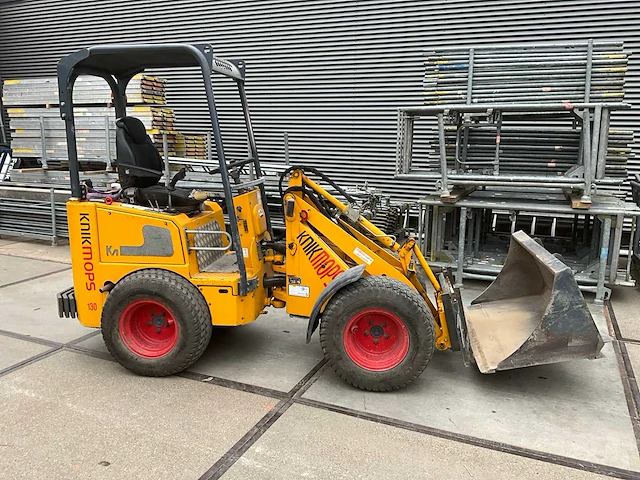 2018 knikmops 130 minishovel - afbeelding 26 van  31