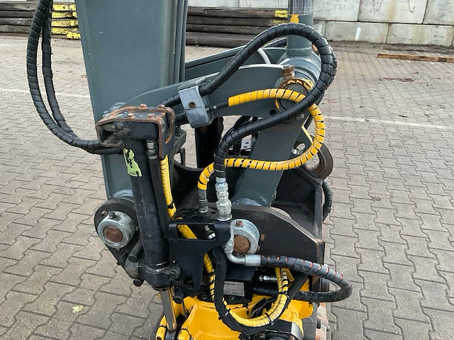 2018 komatsu pw148-10 banden graafmachine - afbeelding 5 van  42