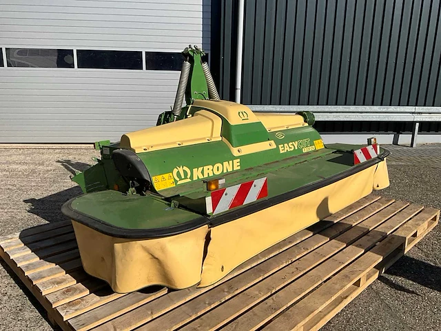 2018 krone easy cut f 320 cv / 2012 easy cut 9140cv triplemaaier set - afbeelding 33 van  36