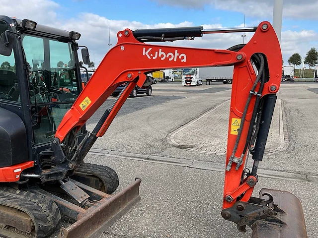 2018 kubota kx027-4 hi minigraafmachine - afbeelding 8 van  29
