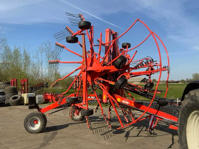 2018 kuhn ga9531 zwadhark - afbeelding 4 van  37