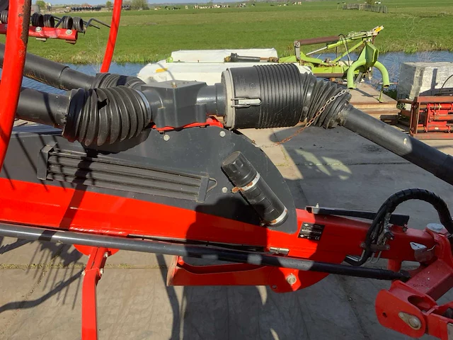 2018 kuhn ga9531 zwadhark - afbeelding 8 van  37