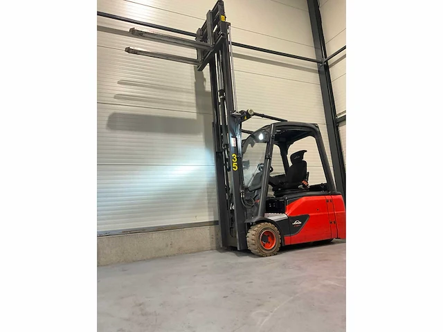 2018 linde e18l-02 1800kg bomvolle vorkheftruck - afbeelding 19 van  21