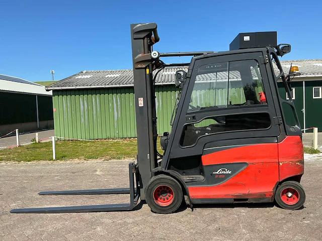 2018 linde e35 vorkheftruck - afbeelding 1 van  17