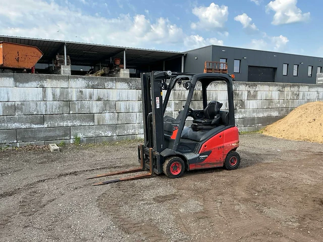 2018 linde h16t-01 vorkheftruck - afbeelding 1 van  12