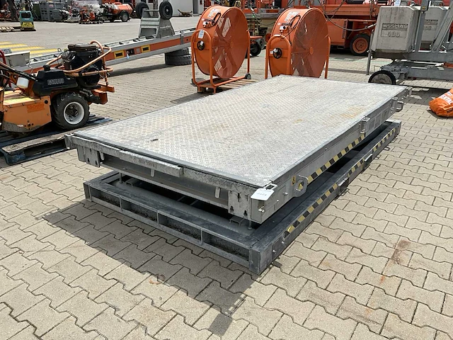 2018 lissmac mab 2801 schaarheftafel / werkplatform - afbeelding 3 van  8