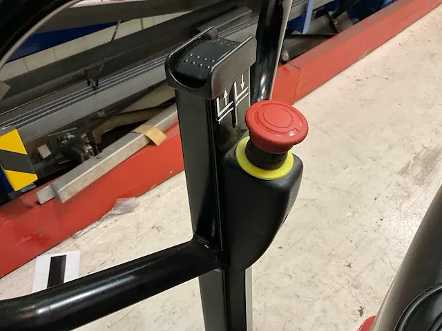 2018 logitrans elf1001/9 stapelaar - afbeelding 4 van  12