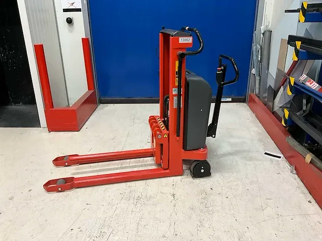 2018 logitrans elf1001/9 stapelaar - afbeelding 1 van  12