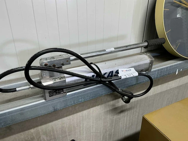 2018 lukas hand hydrauliekpomp - afbeelding 1 van  3