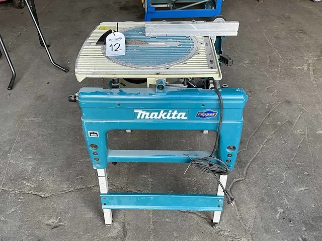 2018 makita flipper lf1000 afkortcirkelzaagmachine / zaagtafel - afbeelding 1 van  10
