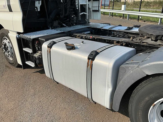 2018 man tgx 18.460 4x2 euro6 vrachtwagen - afbeelding 8 van  34