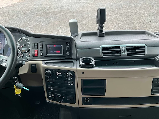 2018 man tgx 18.460 4x2 euro6 vrachtwagen - afbeelding 20 van  35