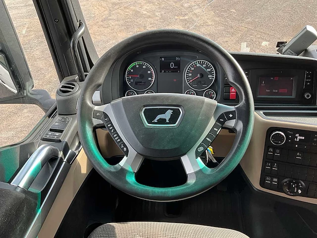 2018 man tgx 18.460 4x2 euro6 vrachtwagen - afbeelding 15 van  36