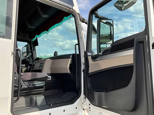 2018 man tgx 18.460 4x2 euro6 vrachtwagen - afbeelding 27 van  36
