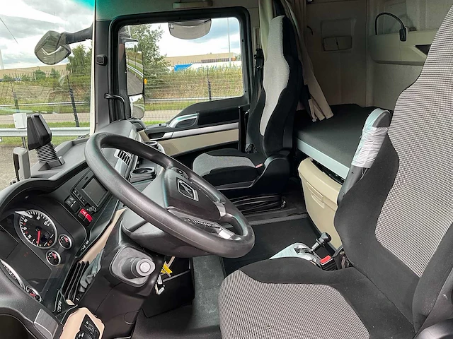 2018 man tgx 18.460 4x2 euro6 vrachtwagen - afbeelding 14 van  34