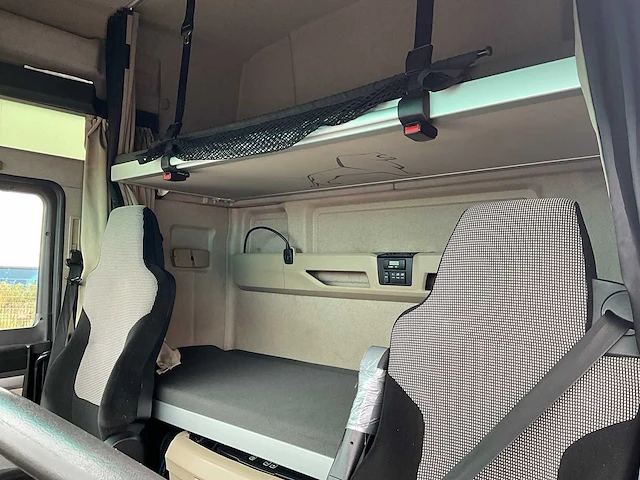 2018 man tgx 18.460 4x2 euro6 vrachtwagen - afbeelding 25 van  34