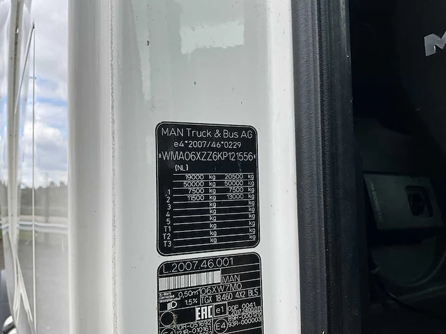 2018 man tgx 18.460 4x2 euro6 vrachtwagen - afbeelding 28 van  34