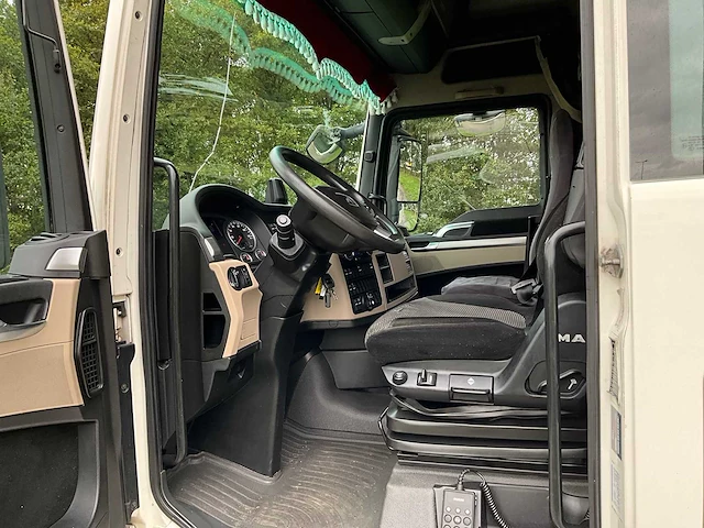 2018 man tgx 18.460 4x2 euro6 vrachtwagen - afbeelding 13 van  33