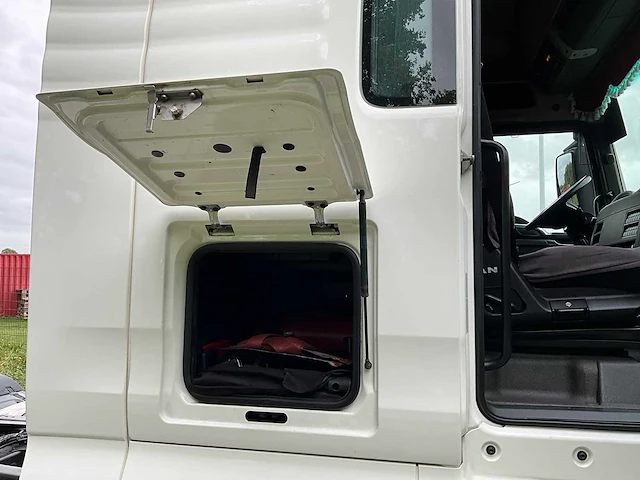 2018 man tgx 18.460 4x2 euro6 vrachtwagen - afbeelding 25 van  33
