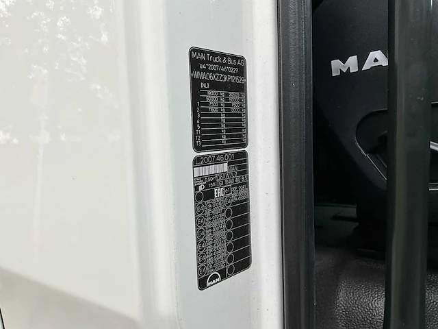 2018 man tgx 18.460 4x2 euro6 vrachtwagen - afbeelding 27 van  33