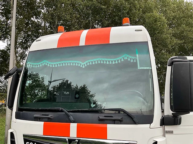 2018 man tgx 18.460 4x2 euro6 vrachtwagen - afbeelding 33 van  33
