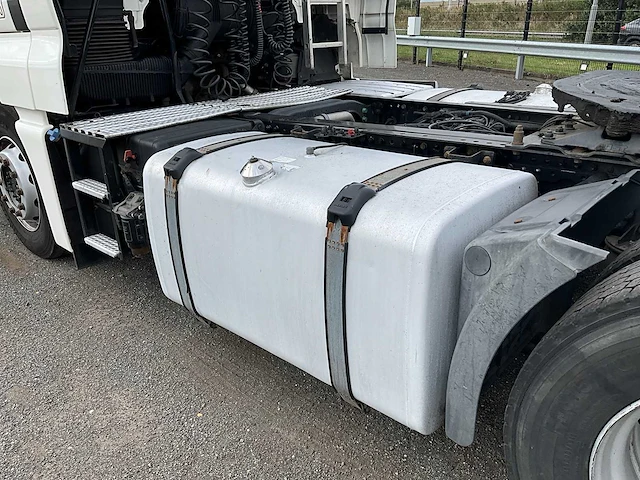 2018 man tgx 18.460 4x2 euro6 vrachtwagen - afbeelding 9 van  35