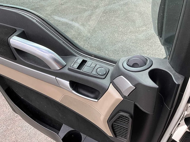 2018 man tgx 18.460 4x2 euro6 vrachtwagen - afbeelding 15 van  35