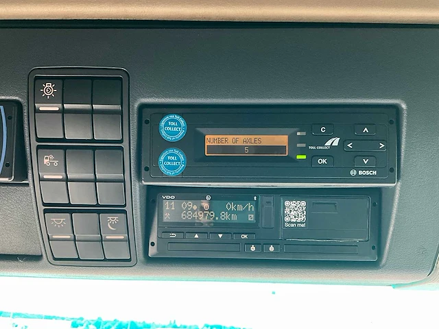 2018 man tgx 18.460 4x2 euro6 vrachtwagen - afbeelding 25 van  35