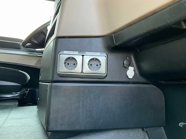 2018 man tgx 18.460 4x2 euro6 vrachtwagen - afbeelding 27 van  34