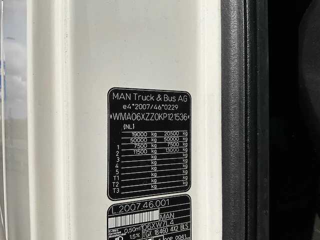 2018 man tgx 18.460 4x2 euro6 vrachtwagen - afbeelding 29 van  35