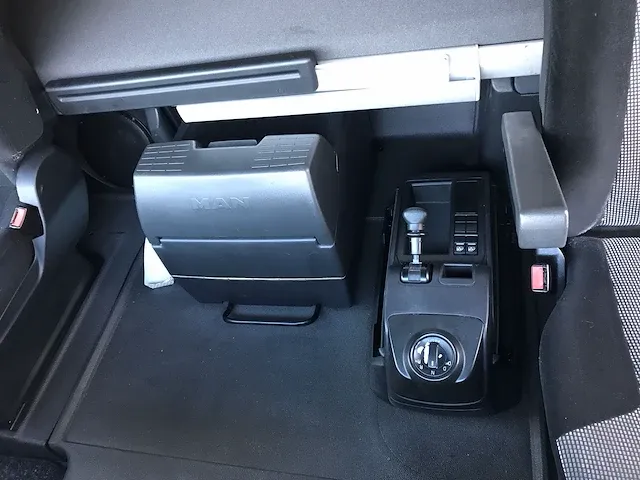 2018 man tgx vrachtwagen - afbeelding 15 van  35