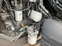 2018 massey ferguson 5609 dyna-4 tweewielaangedreven landbouwtractor (c-a) - afbeelding 10 van  34