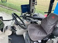 2018 massey ferguson 5609 dyna-4 tweewielaangedreven landbouwtractor (c-a) - afbeelding 15 van  34