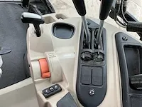2018 massey ferguson 5609 dyna-4 tweewielaangedreven landbouwtractor (c-a) - afbeelding 22 van  34