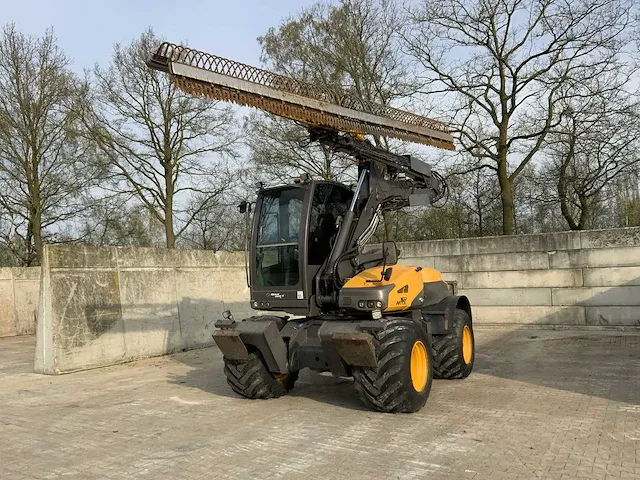 2018 mecalac 12mtx banden graafmachine - afbeelding 1 van  49