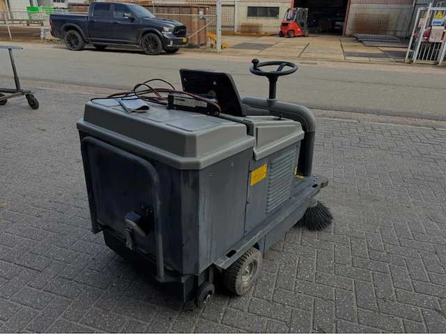2018 meijer vr 950 zelfrijdende veegmachine - afbeelding 11 van  13