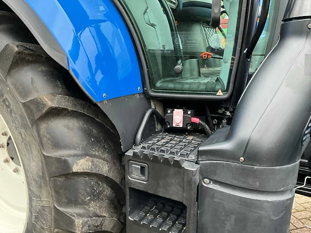 2018 new holland t6.175 vierwielaangedreven landbouwtractor - afbeelding 31 van  45