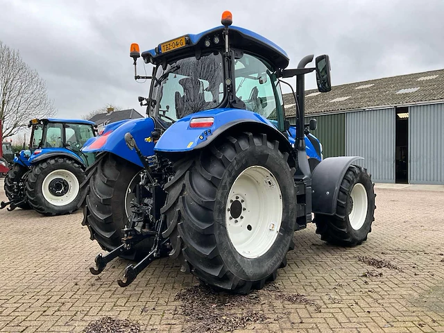 2018 new holland t6.175 vierwielaangedreven landbouwtractor - afbeelding 23 van  45