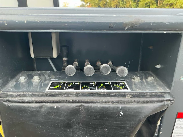 2018 nifty 170het mk1b aanhanger hoogwerker - afbeelding 16 van  29