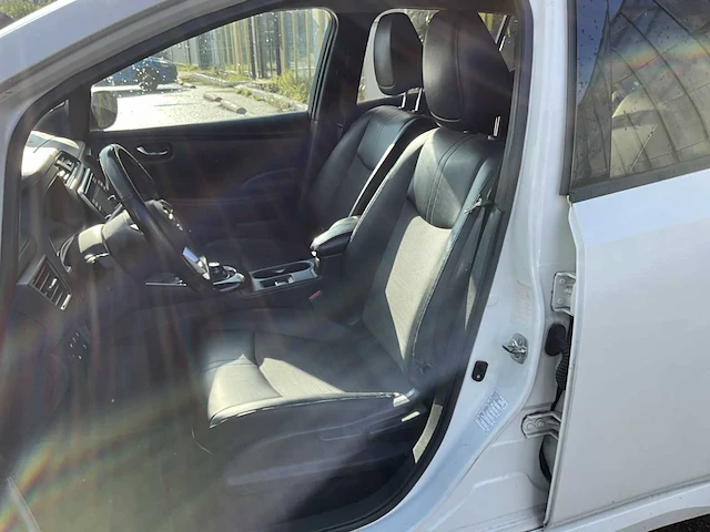 2018 nissan leaf personenauto - afbeelding 7 van  37