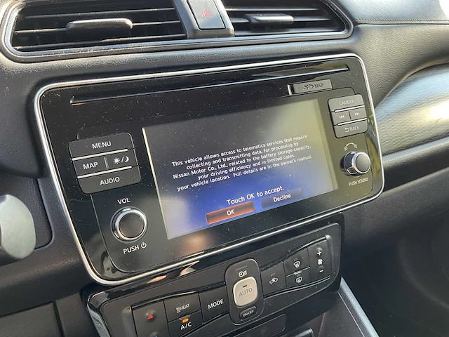 2018 nissan leaf personenauto - afbeelding 10 van  37