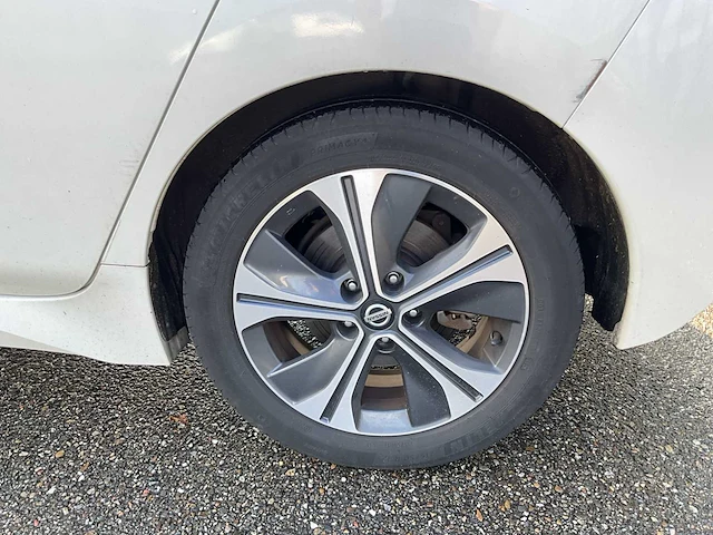 2018 nissan leaf personenauto - afbeelding 28 van  37