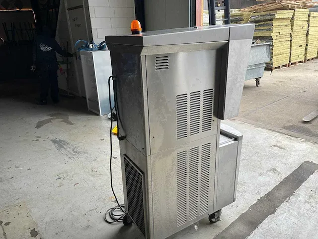 2018 nissei na3330aeg ijsmachine - afbeelding 2 van  6